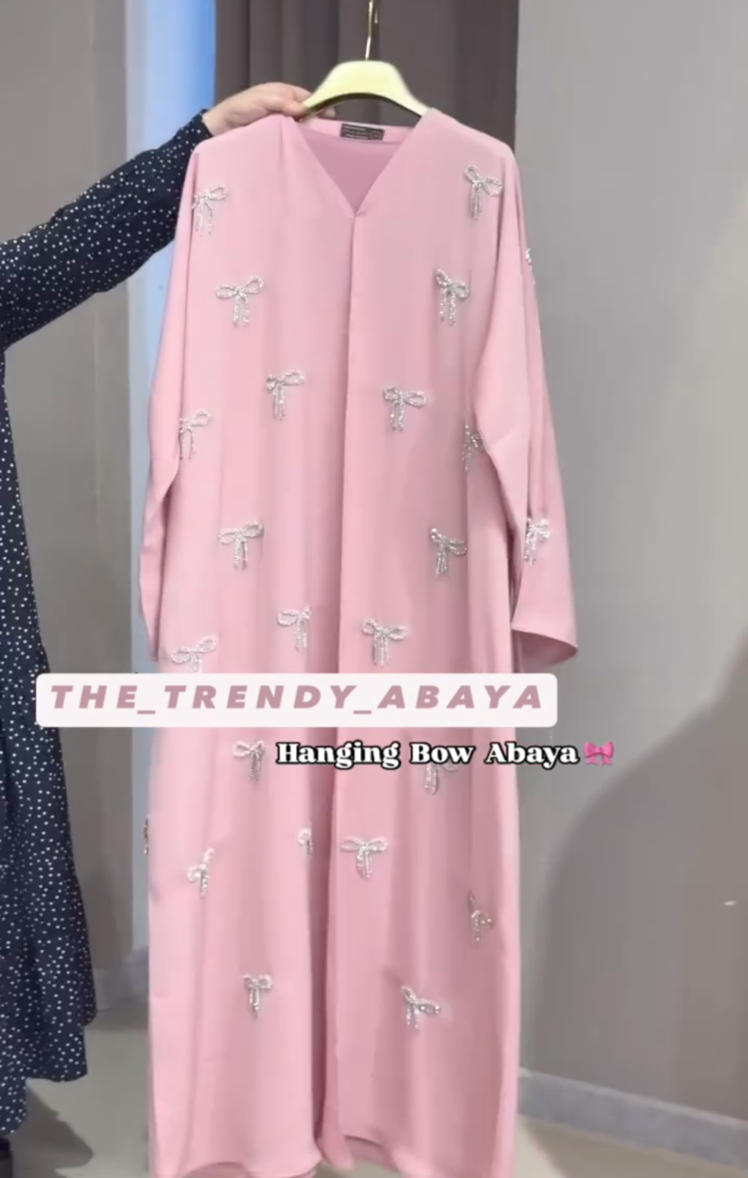 Trendy abaya set for women 🔥🤍